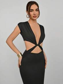 Aloruh Women's Solid Color Deep V-Neck Hollow Waist Fitted Mid-Length Dress - Black - View 5