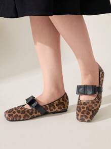 CUCCOO CHICEST Women's Outdoor Square Toe Flat Button Decor Leopard Velvet Fashion Slip On Sandals, Suitable For Daily & Party Wear For Christmas And New Year Holiday Vibe Fall And Winter - Black - View 1