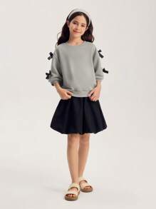SHEIN Tween Girls 2 件套 - 灰色褶皱灯笼袖上衣配装饰蝴蝶结，黑色短款泡泡裙，适合上学、郊游、运动、春夏季 - 彩色 - 查看 1