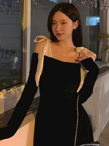 DAZY Women's Splice & Color-Block Velvet Off Shoulder Camisole Bow Detail Mini Dress Fall,Winter