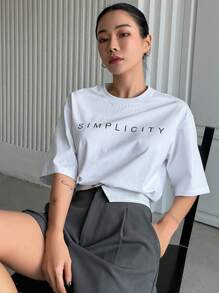DAZY Áo thun nữ tay ngắn cổ tròn in chữ, kiểu dáng thường ngày, thích hợp mặc mùa hè. - trắng - Xem 8