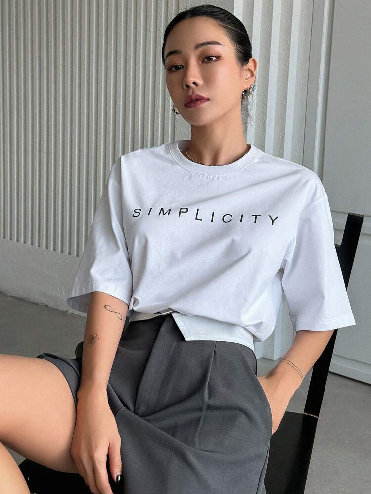 Loose Fit Letter Print Short Sleeve Round Neck T-Shirt SIMPLICITY Summer