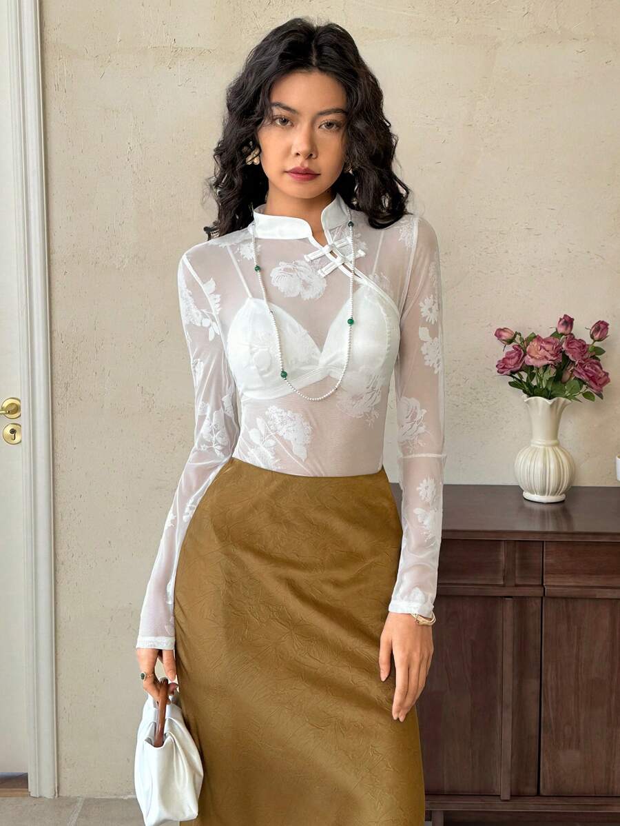 EastFlair Áo sơ mi tay dài xếp ly lưới họa tiết hoa cho nữ, phong cách phương Đông - trắng - Xem 1