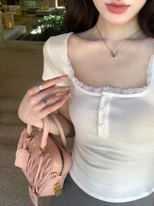 DAZY Maglietta donna con scollo ampio e rotondo, maniche corte, con contrasto di pizzo - Bianco - Visualizzare 1