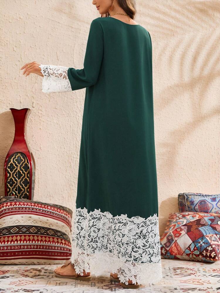 Abito lungo casual e minimale da donna, adatto per uso quotidiano