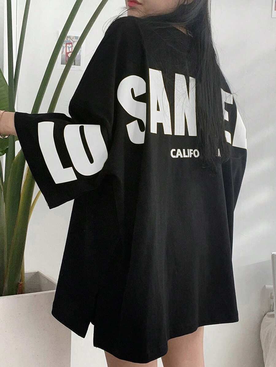 DAZY Women's Summer Loose Fit Casual T-Shirt With Round Neckline And Letter Print Design Oversized T-Shirt Streetwear - Black - View 1