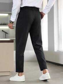 Manfinity Mode Men's Solid Color Front Button Pocket Simple Design Casual Trousers - Black - View 2