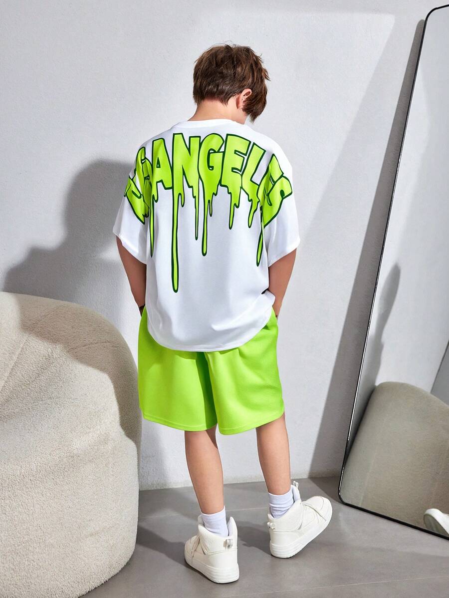 SHEIN Ensemble t-shirt à manches courtes et shorts pour garçons pré-adolescents, streetwear - Blanc - Voir 1