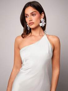 Silquee 初春夏纯白色纯情情人性感优雅细肩带鱼尾露背3D花卉不对称缎带性感连衣裙适合鸡尾酒会，浪漫约会，派对，正式聚会，伴娘服，夜间外出，圣诞礼服，超长连衣裙