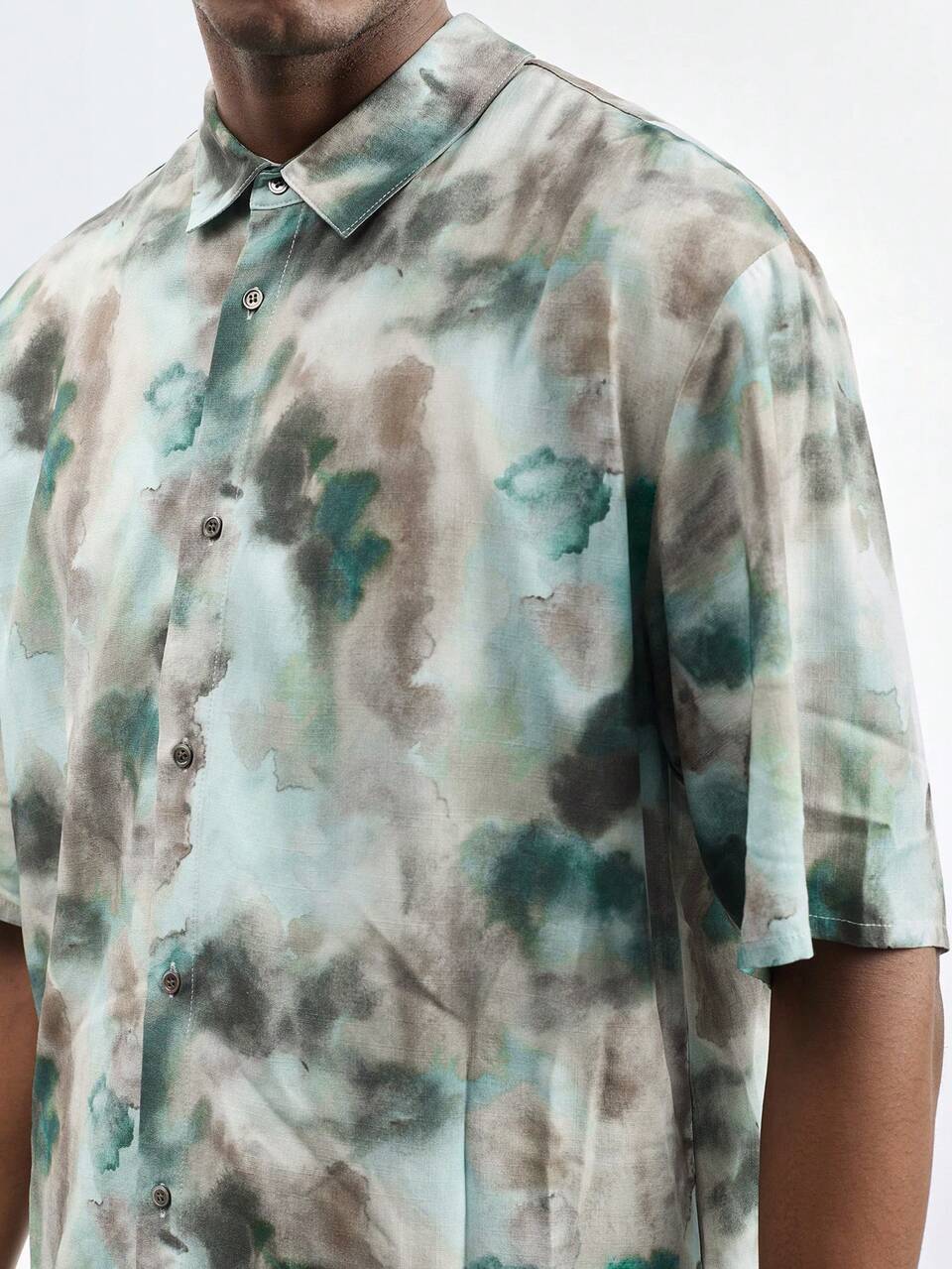 SHEIN Maija Men's Tie-Dye Print Short Sleeve Single-Breasted Casual Fashionable Shirt