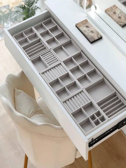 1pc Gray Velvet Tray, Jewelry Organizer ,Stackable Jewelry Organizer Trays, Jewelry Drawer Organizer Inserts For Dresser, Jewelry Box,Flannel Jewelry Storage Box For Rings, Earrings, Necklaces, Watches, Bracelets, Brooches Jewelry Display Tray,Gift For Valentine's Day