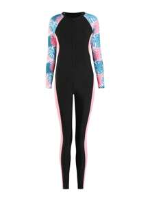 SHEIN 少女新款春夏季泳衣，黑色拼色设计搭配粉色侧面撞色，热带花卉和树叶印花，长袖连体泳衣，防晒，适合游泳、度假、冲浪、运动装风格，少女运动泳衣