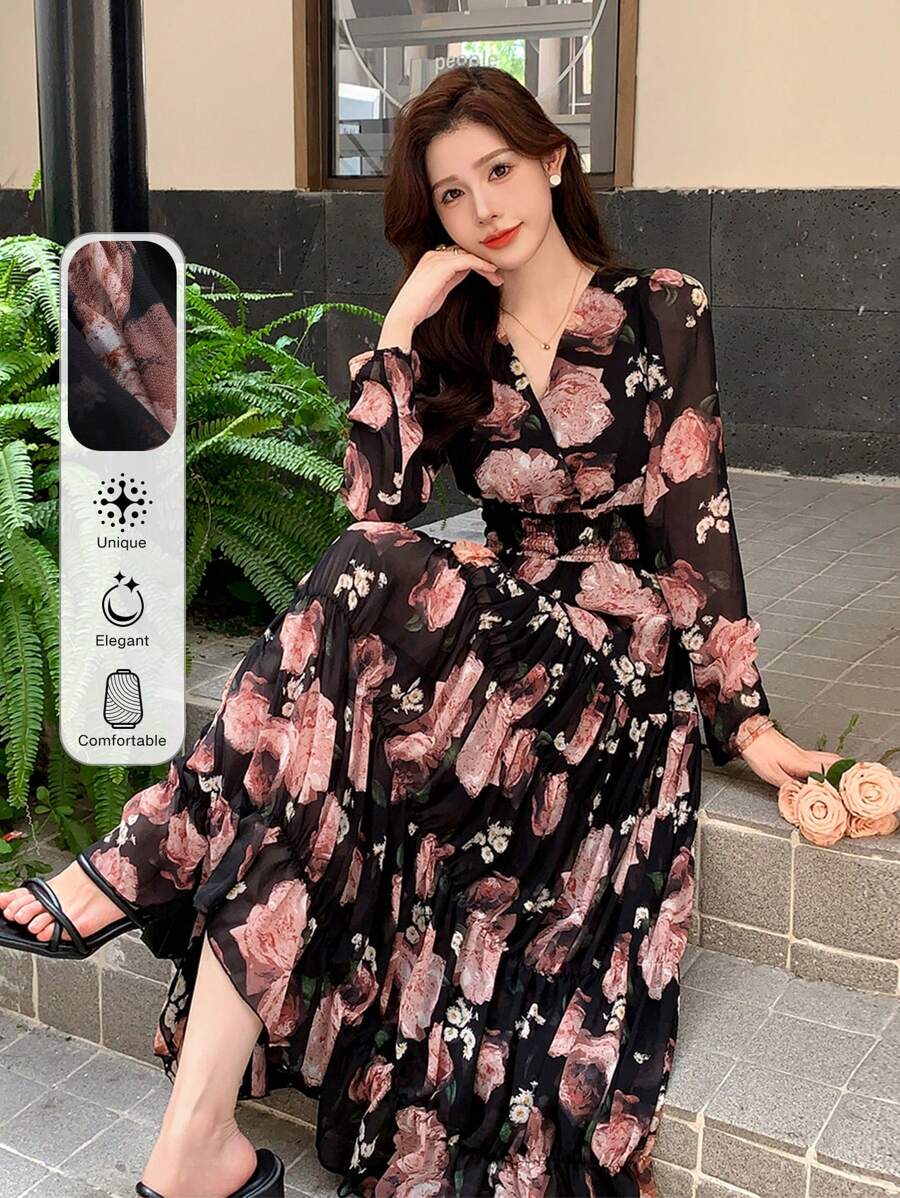 DAZY 女士V领全印花雪纺连衣裙，荷叶边，秋季长袖连衣裙，度假装扮 - 黑色 - 查看 1