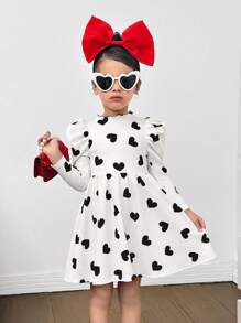SHEIN Vestido de manga larga con cuello redondo y estampado de corazón, estilo de moda callejera para niñas jóvenes