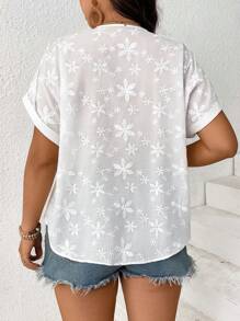 SHEIN Frenchy Plus Size Leisure Floral Embroidery Batwing Sleeve Blouse - White - View 7