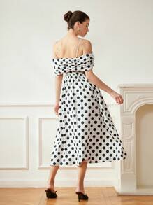Aveloria Rosie Off-The-Shoulder Vintage Polka Dot Ruched Long Dress Elegant Fashionable Style All Over Print ROMANTIC Style Inspiration For Summer - Black and White - View 4