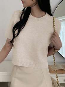 DAZY Solid Color Round Neck Short Sleeve Fitted Cropped Casual Knit Top For Women, Summer - Beige - View 3