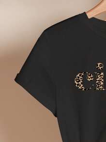 SHEIN Essnce Kaos Wanita Ukuran Besar Kasual Minimalis dengan Gambar "CIAO", Leher Bulat, Lengan Pendek, Pas Badan, Cocok untuk Musim Panas - Hitam - View 4