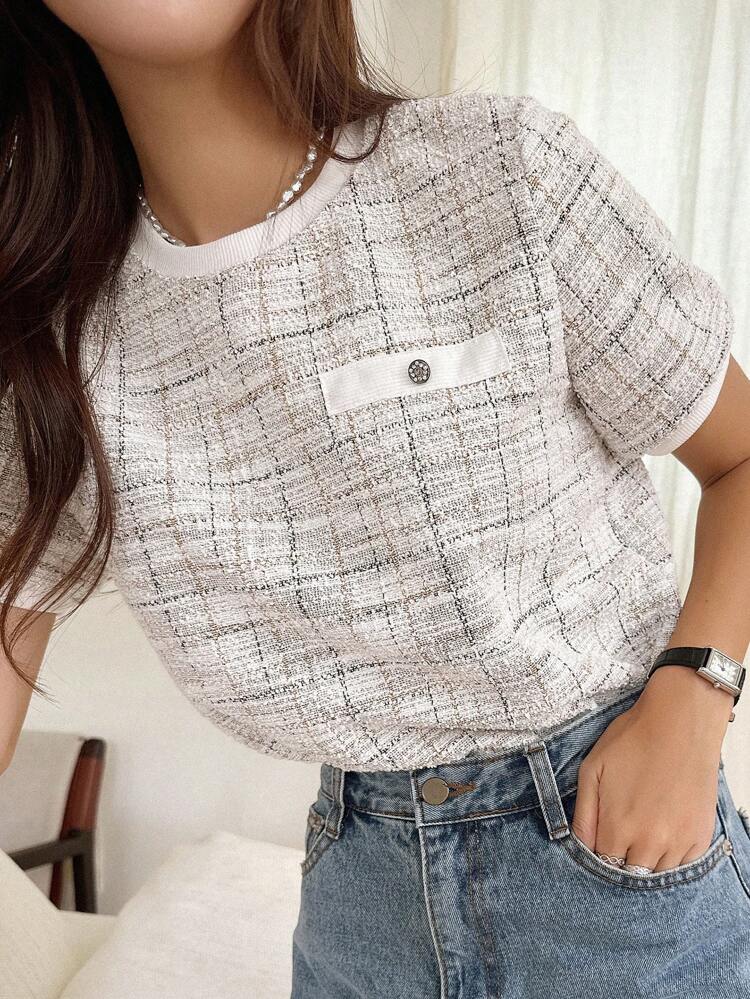 Plaid Print Button Detail Tee