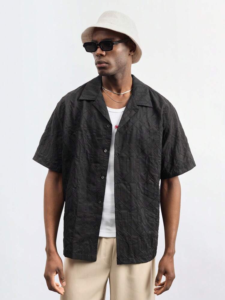 SHEIN Maija Men's Solid Color Lapel Neck Short Sleeve Single-Breasted Casual Shirt