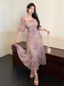 DAZY 碎花优雅方领荷叶边下摆中长雪纺连衣裙，适合情人节、挤奶女工装、吊带裙、度假装、复活节等场合。 - 紫色 - 查看 5