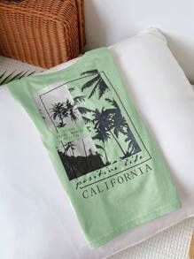 Young Boy Graphic Print Round Neck Short Sleeve T-Shirt