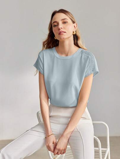 MOTF PREMIUM CONTRAST LACE SHORT SLEEVE BLOUSE