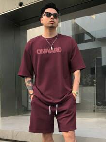 DAZY Men's Letter Print Wine Red T-Shirt Set, Summer