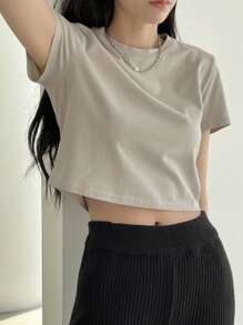 Dazy-Less Tee-shirt court col rond unicolore, tenue d'été décontractée chic pour femme au travail - Gris pâle - Voir 5