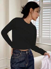 DAZY 女士纯黑色圆领长袖 T 恤，百搭春夏学院风上衣 - 黑色 - 查看 4