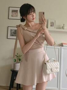 DAZY Camisa de hombros oblicuos de unicolor y simple para salir, parte superior para otoño - Caqui - Ver 8