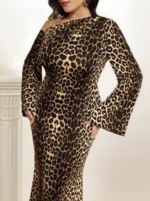 Modelyn Plus Size Fashionable Leopard Print Asymmetric Neck Flare Sleeve Dress - Multicolor - View 6