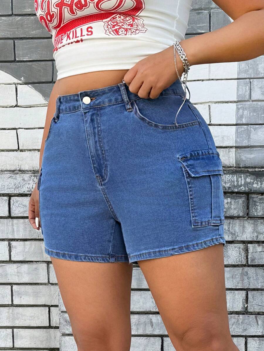 SHEIN ICON Plus Size Women Casual Cargo Pockets High Waist Denim Shorts