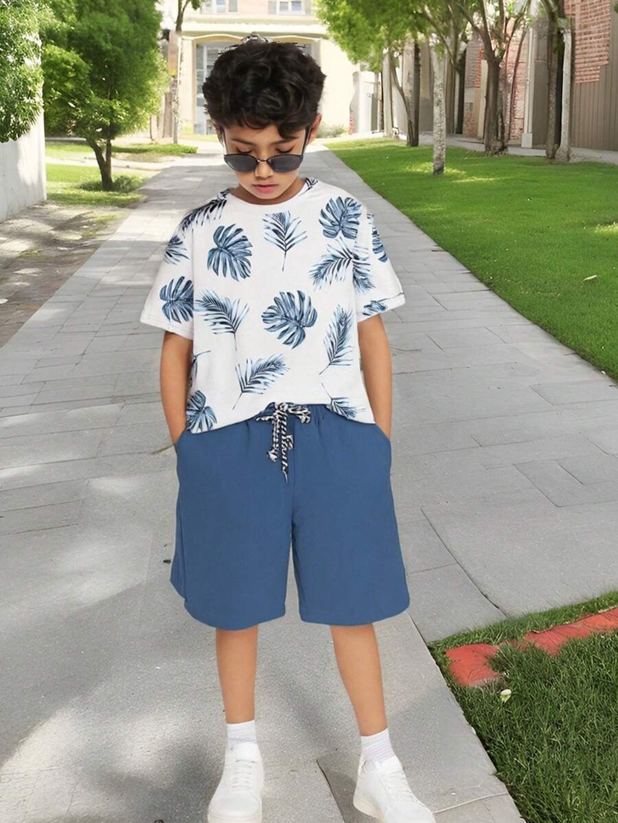 SHEIN Conjunto De Camiseta Y Pantalón Corto Con Estampado Tropical Para Niños Preadolescentes - Multicolor - Ver 1