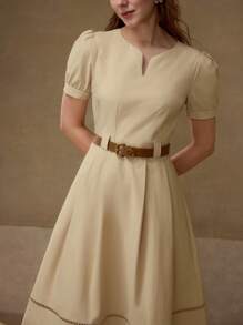 MOTF PREMIUM VESTIDO PLISADO CON CINTURÓN - Caqui - Ver 3