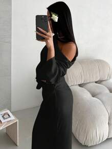 Aloruh Pink Valentine's Day Minimalist High-Quality Taffeta Asymmetric Shoulder Ruched Flare Sleeve Long Fitted Mermaid Skirt