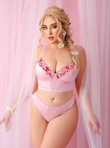 2 pezzi Completo di lingerie moda taglie comode con patchwork a cuori in pizzo per donna