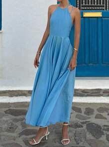 SHEIN VCAY Vestido elegante de mujer de un solo color con escote halter y espalda descubierta para la playa - Azul - Ver 2