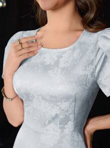 Modelyn 女士优雅纯色提花花瓣袖连衣裙，适合派对穿着 - 淺藍色 - 查看 2