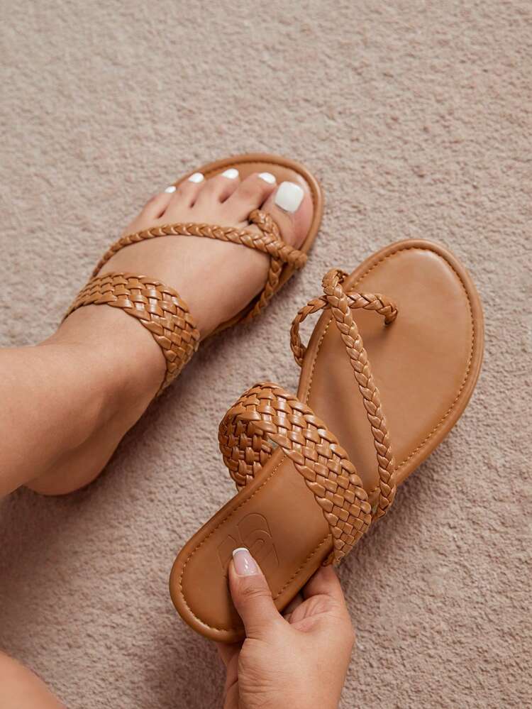 CUCCOO CURVES Women's Flat Woven Bohemian Style Sandals, Wide Fit, Suitable For Beach, Resort And Everyday Wear