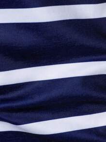 Manfinity Mode 男士时尚条纹圆领短袖小鸟徽标 T 恤