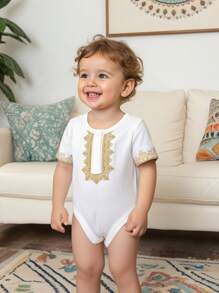 Cozy Pixies 男婴传统图案立领短袖连体衣，休闲百搭 - 白色 - 查看 3