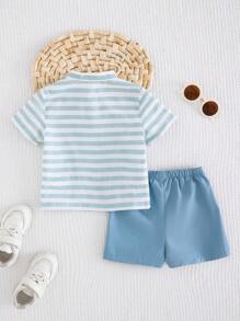 Cozy Pixies Set de 2 piezas para bebé niño con Top tipo jersey de manga corta con cuello decorativo de punto a rayas de colores y pantalón corto de cintura elástica de unicolor