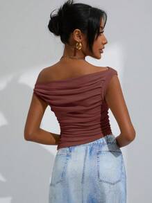EMERY ROSE Solid Ruched Side Asymmetrical Neck Crop Top  - Coffee Brown - View 2