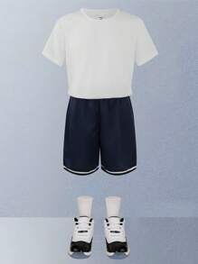 3pcs Kid Boys Casual Versatile Solid Color Loose Round Neck Short Sleeve T-Shirt,Letter Print Sleeveless Knit Vest,Shorts 3-Piece Set,Summer School - Multicolor - View 5