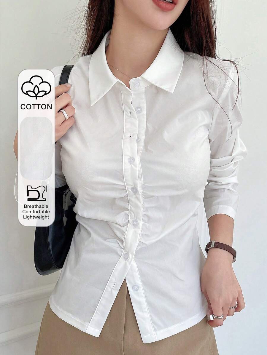 DAZY Camisa con fruncidos y botones en la parte delantera, top de manga larga