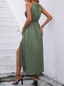 SHEIN Clasi 纯色开叉大腿缎面吊带连衣裙长款女装 - 綠色 - 查看 2