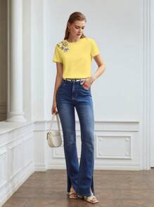 MOTF PREMIUM FLOWER EMBROIDERY SHORT SLEEVE T-SHIRT