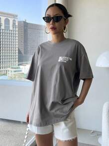 DAZY Camiseta ancha con gráfico de eslogan "CHERISH TIME EFFECT DREAM" - Gris - Ver 3