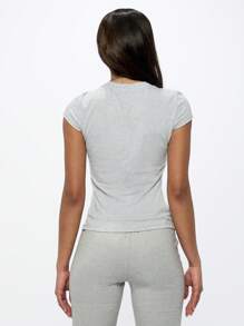 SUMWON WOMEN Camiseta deportiva con mangas ajustadas para ejercicio, ligera y elástica, para yoga, gimnasio, actividad física básica, ropa deportiva, primavera, verano, otoño - Gris - Ver 2